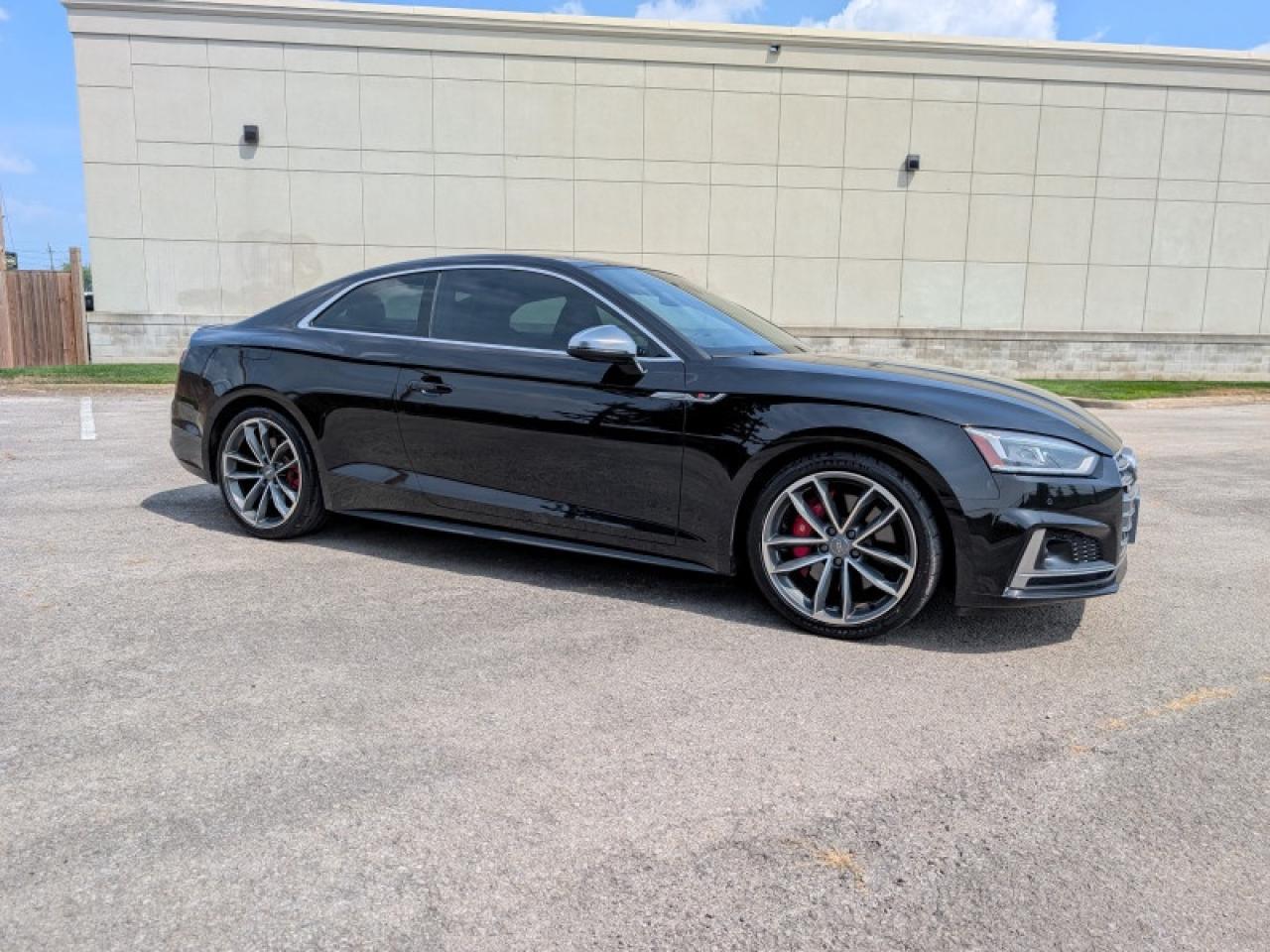 2018 Audi S5 Coupe 3.0 TFSI quattro Technik  **MASSAGING SEATS** Photo