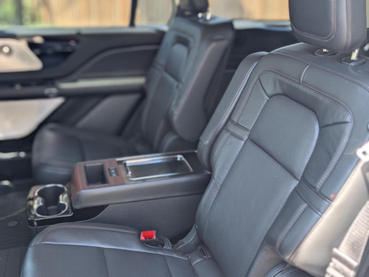 2022 Lincoln Aviator Grand Touring PHEV  **STUNNING UNIT** Photo