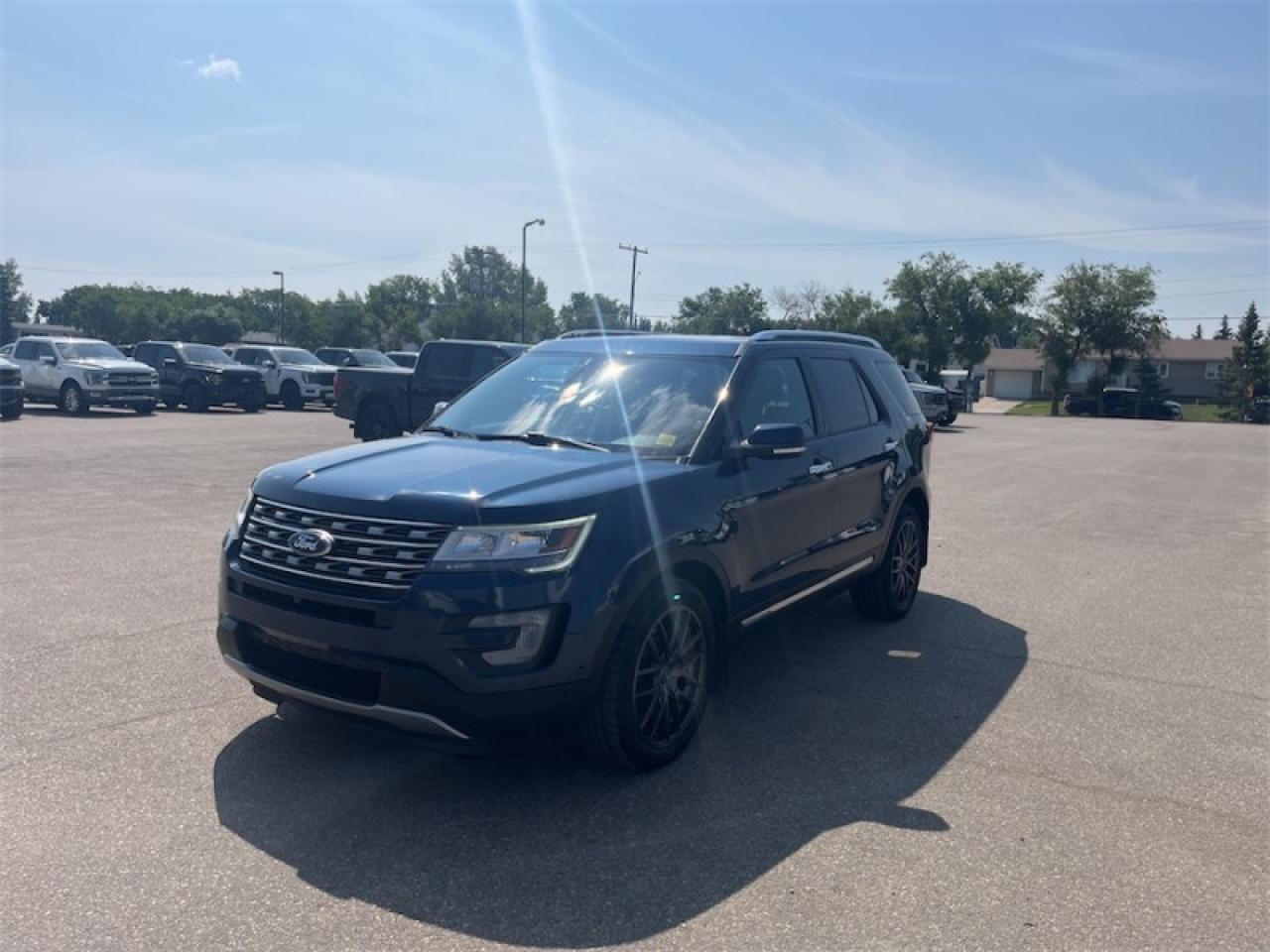 2017 Ford Explorer Limited  - Navigation -  Cooled Seats Photo4