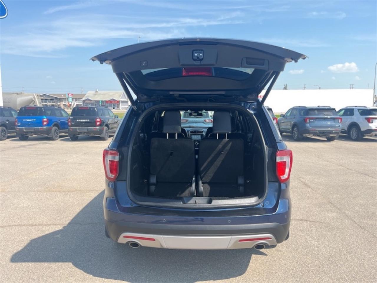 2017 Ford Explorer Limited  - Navigation -  Cooled Seats Photo5