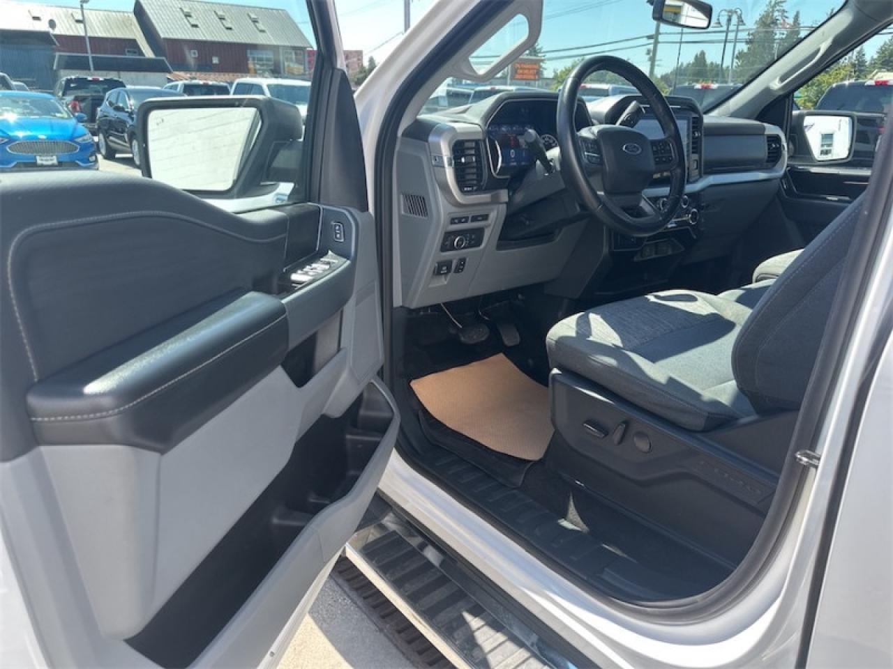 2021 Ford F-150 XLT Photo5