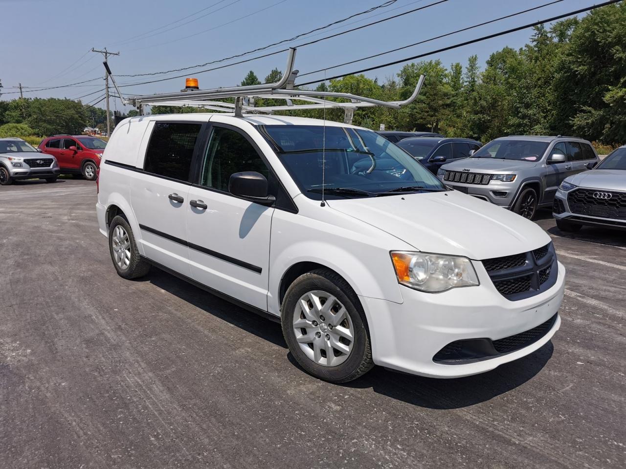 2014 RAM Cargo Van  - Photo #3