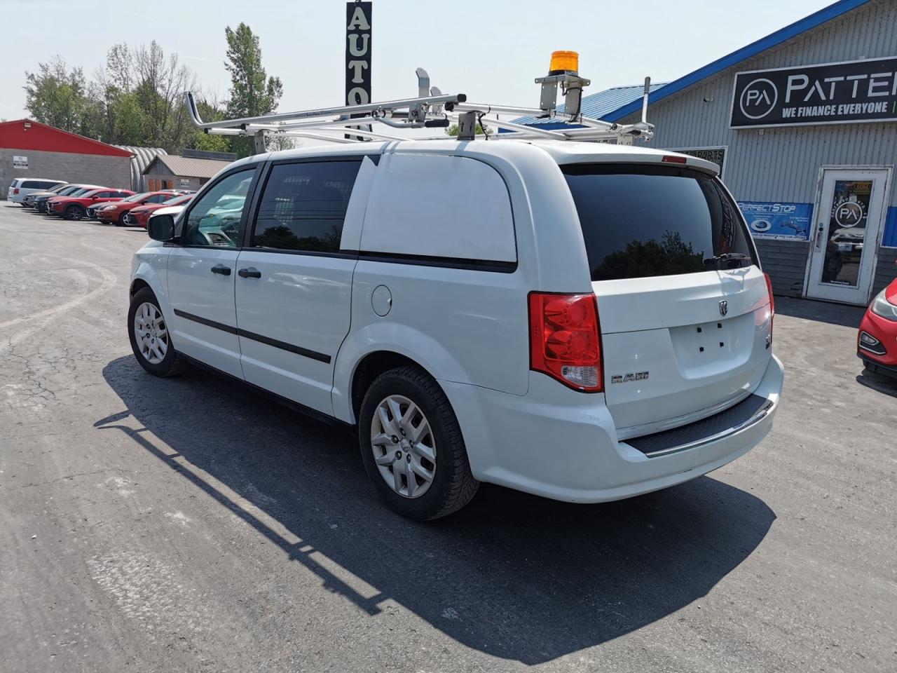 2014 RAM Cargo Van  - Photo #7