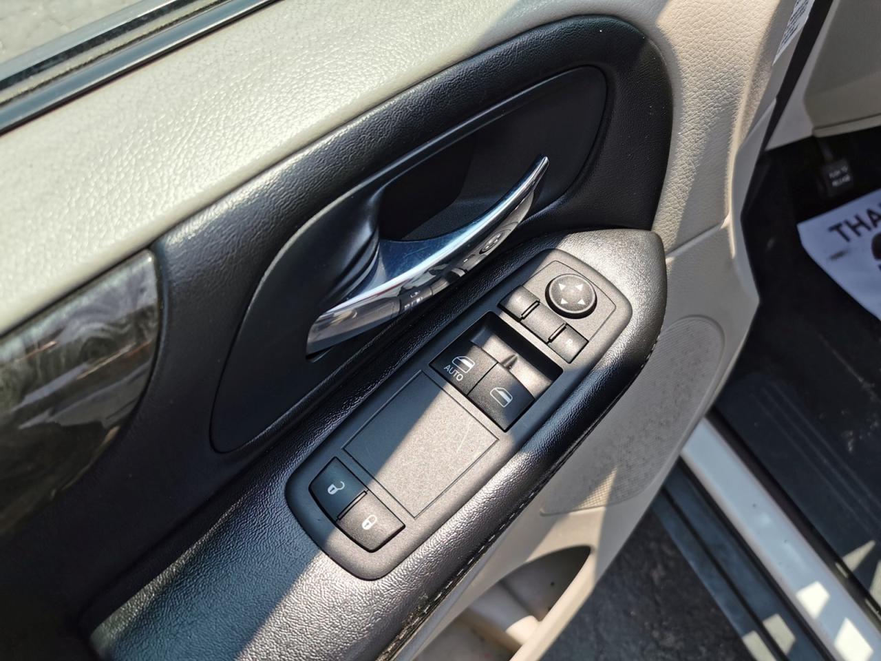 2014 RAM Cargo Van  - Photo #12