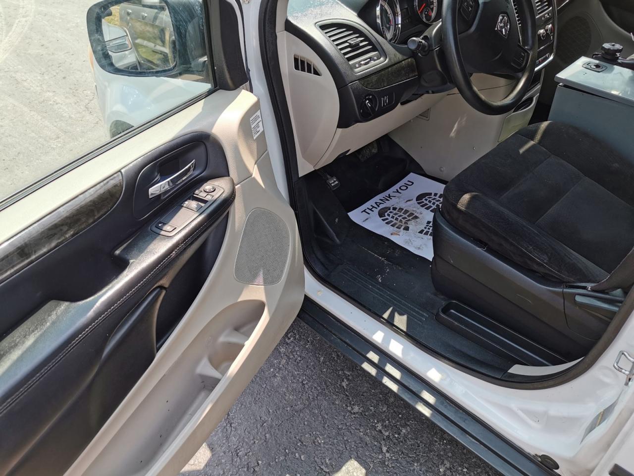 2014 RAM Cargo Van  - Photo #11