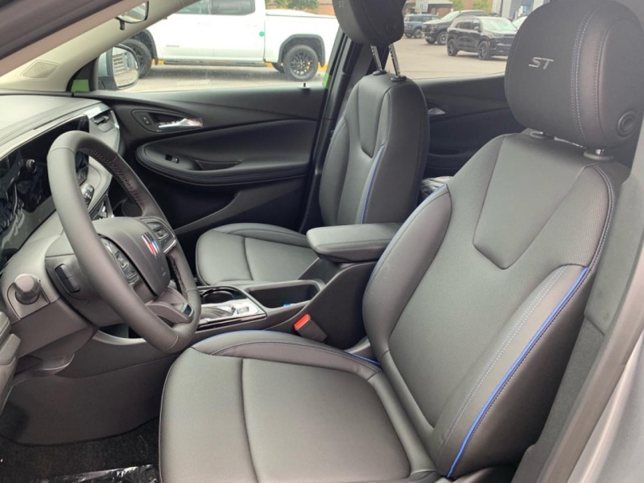 2026 Buick Encore GX Sport Touring Photo