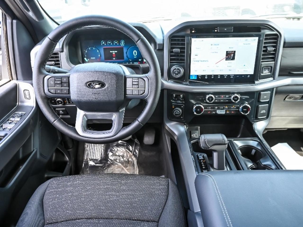 2025 Ford F-150 XLT Photo