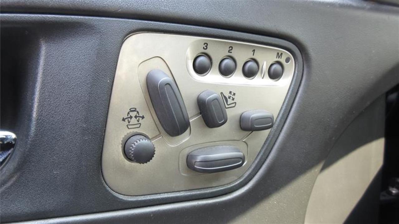2008 Jaguar XKR  - Photo #23