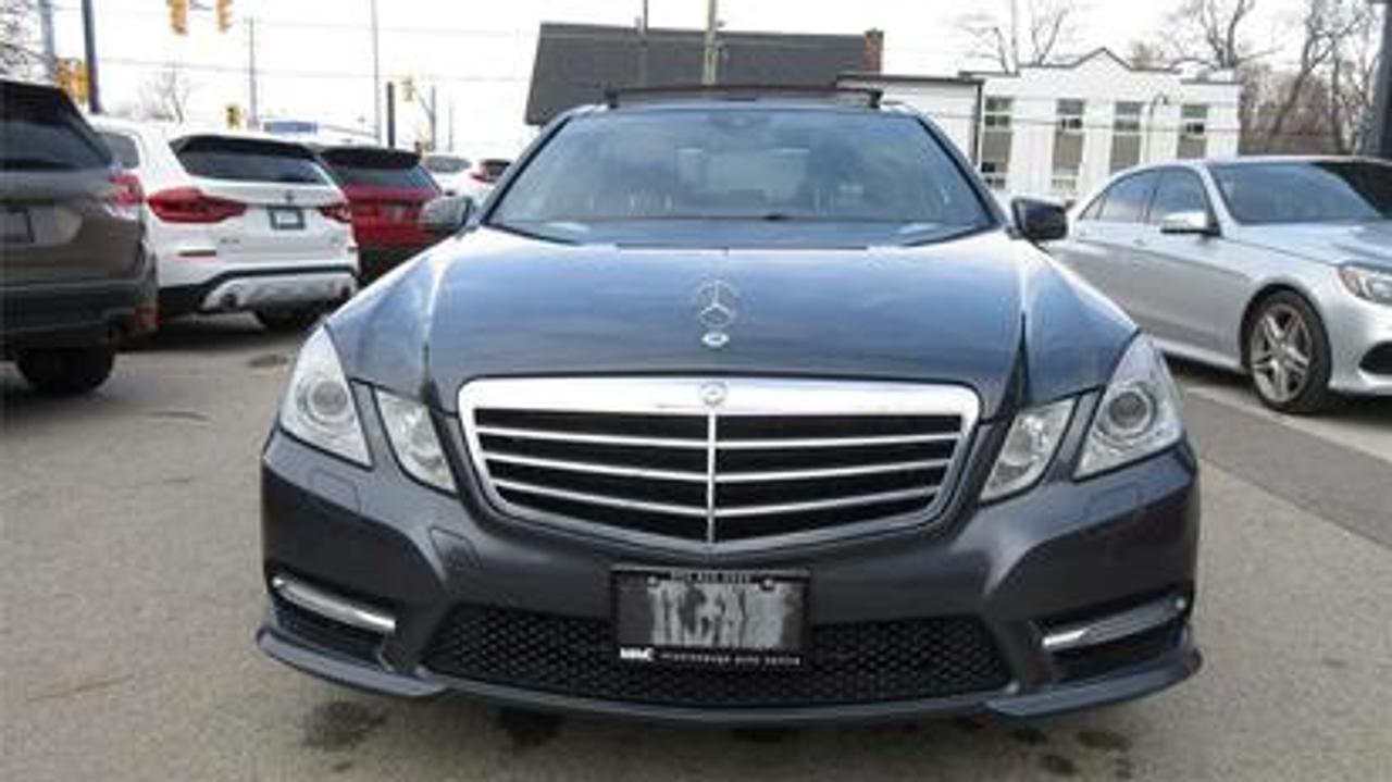 2013 Mercedes-Benz E550 4Matic Photo