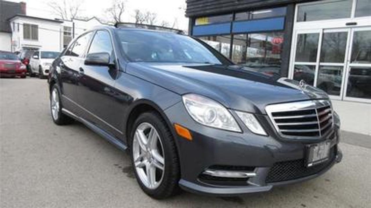 2013 Mercedes-Benz E550 4Matic - Photo #1