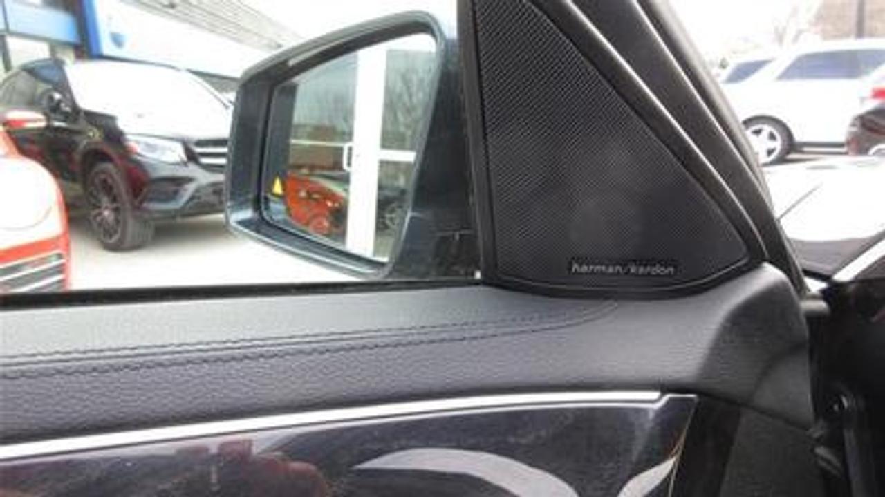 2013 Mercedes-Benz E550 4Matic Photo
