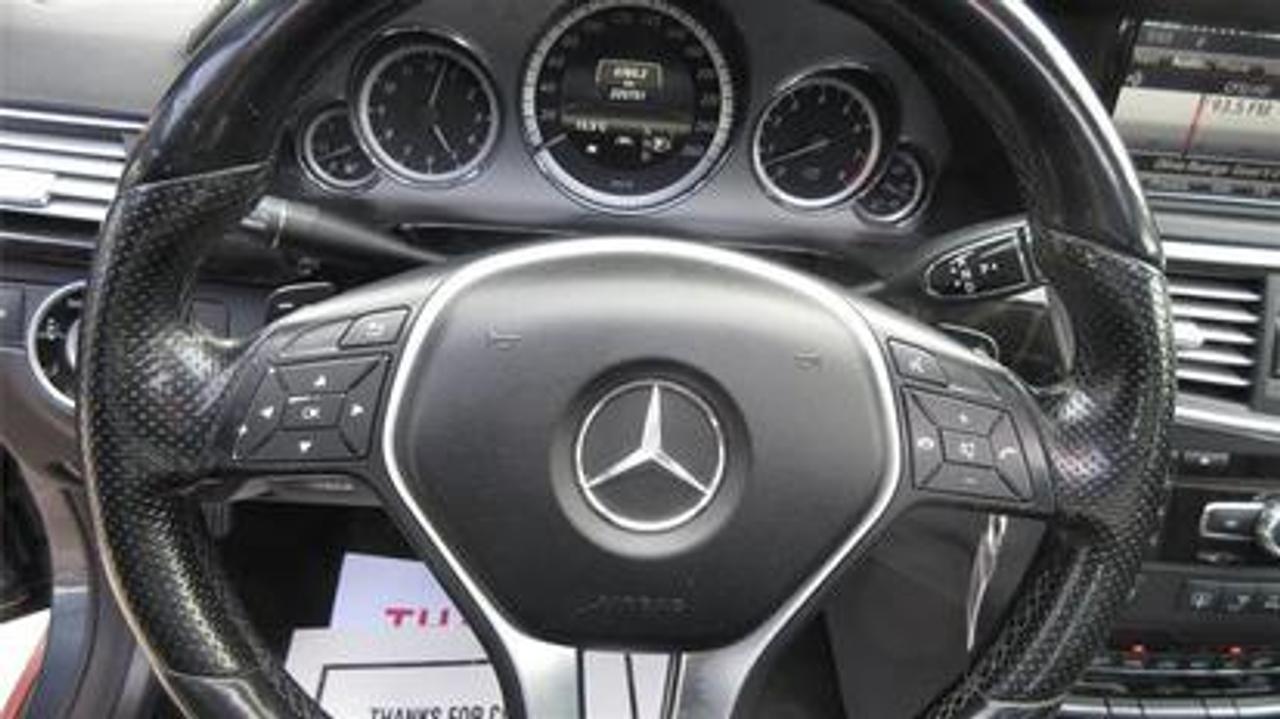 2013 Mercedes-Benz E550 4Matic Photo