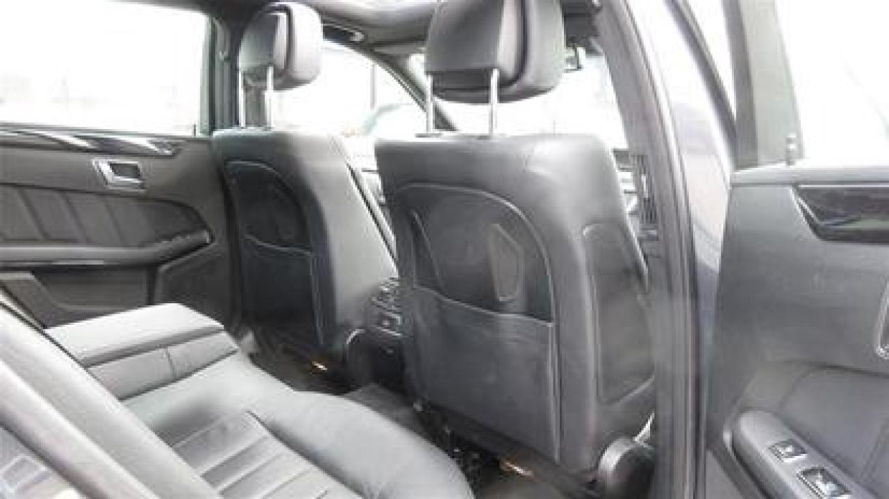 2013 Mercedes-Benz E550 E550 4Matic - Photo #24