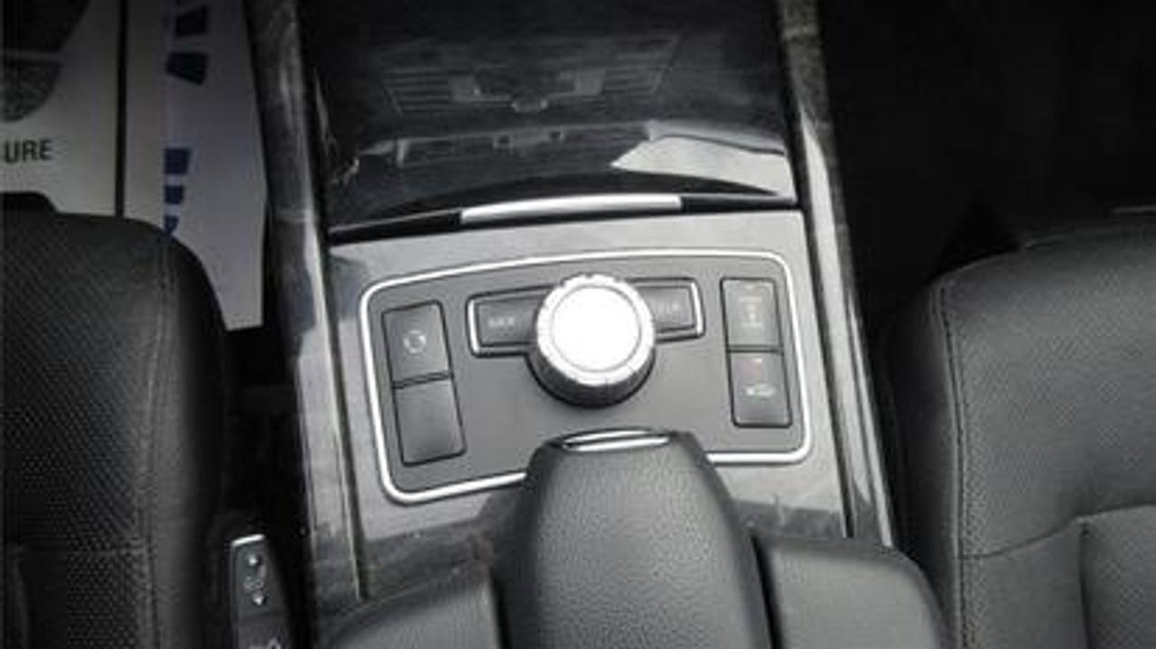 2013 Mercedes-Benz E550 4Matic Photo