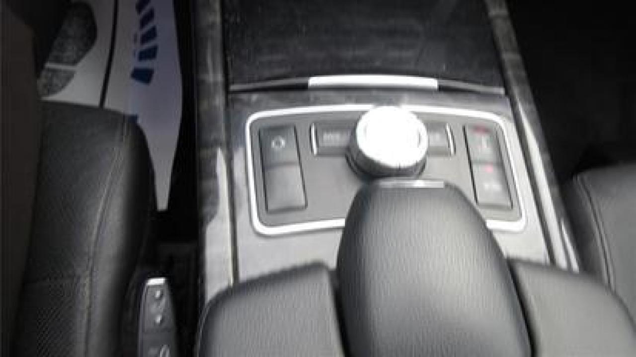 2013 Mercedes-Benz E550 E550 4Matic - Photo #29