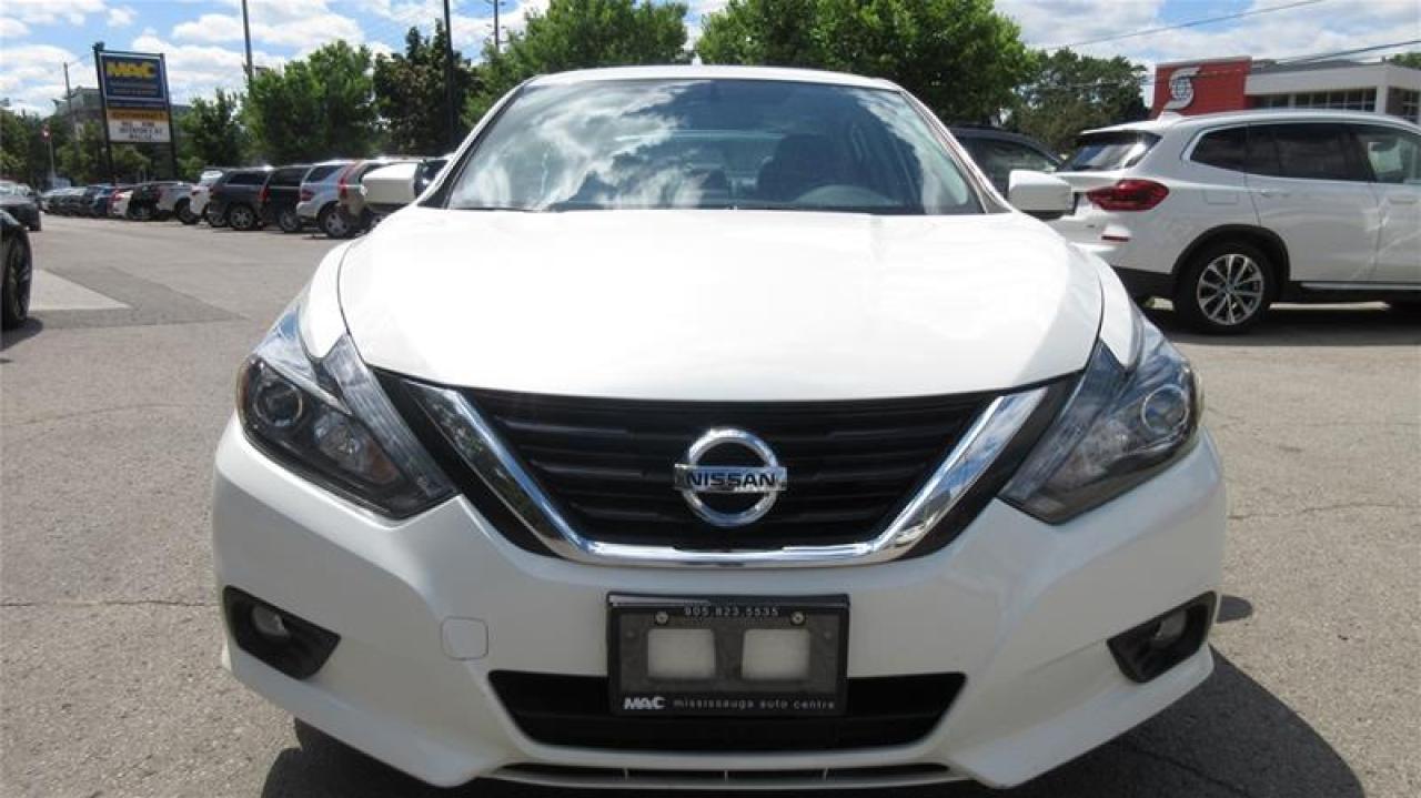 2017 Nissan Altima 2.5 SL - Photo #3
