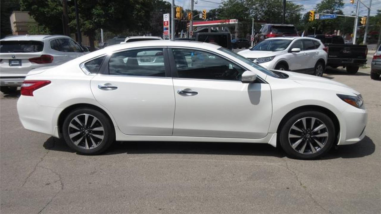 2017 Nissan Altima 2.5 SL - Photo #8