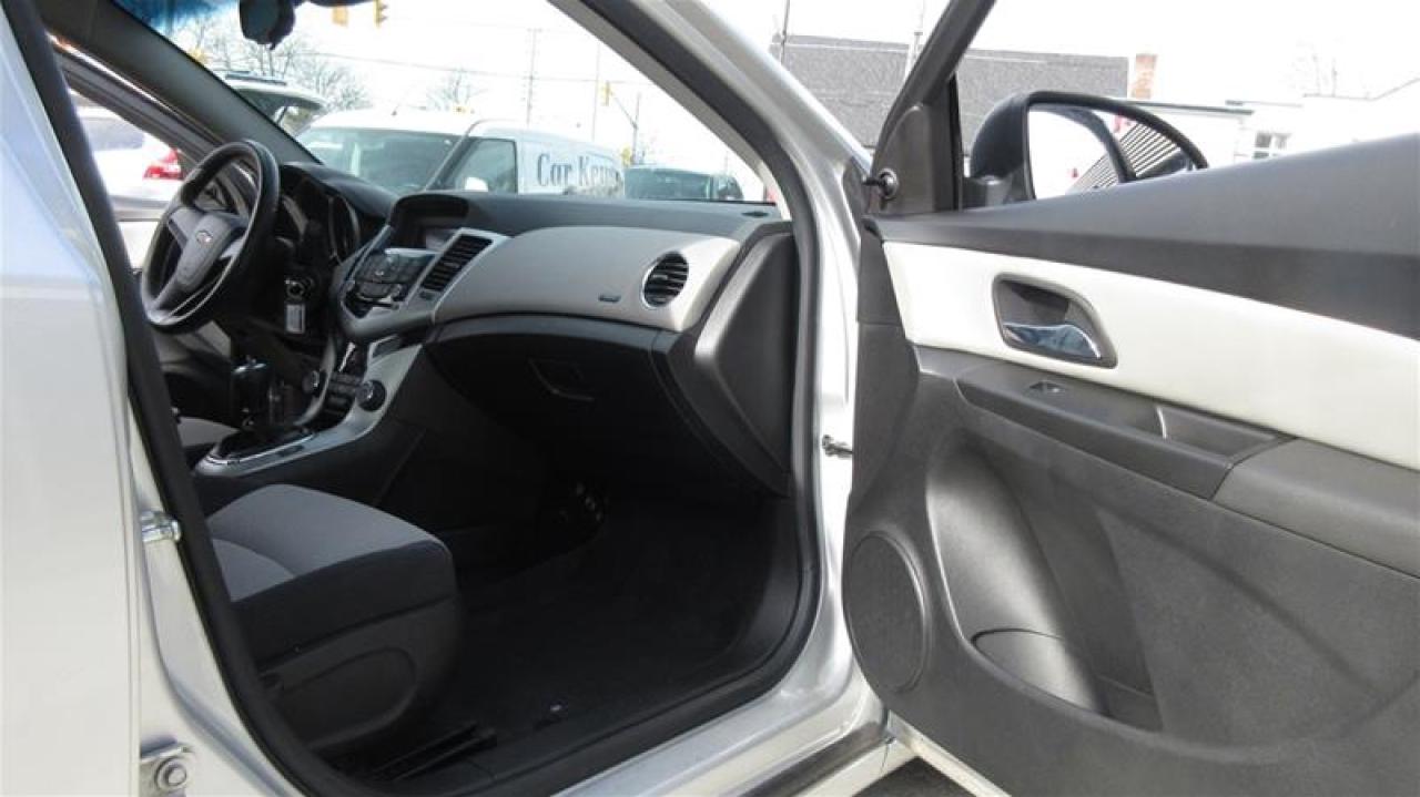2014 Chevrolet Cruze 1LS - Photo #5
