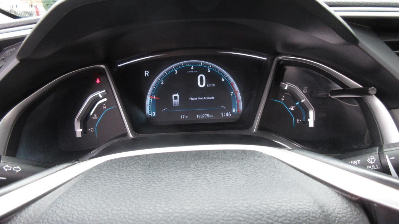 2018 Honda Civic Tourisme CVT - Photo #19