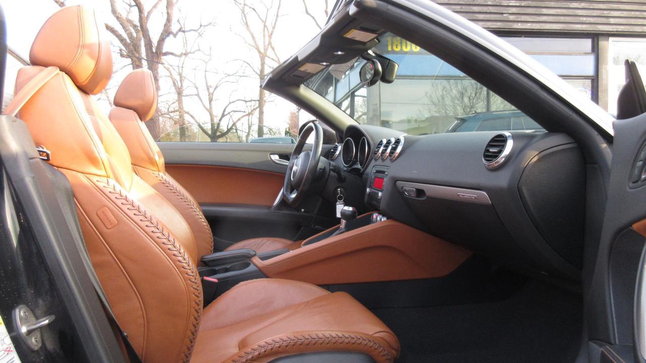 2013 Audi TT Roadster 2 portes quattro 2,0T - Photo #22
