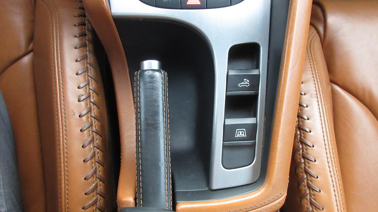 2013 Audi TT Roadster 2 portes quattro 2,0T - Photo #28