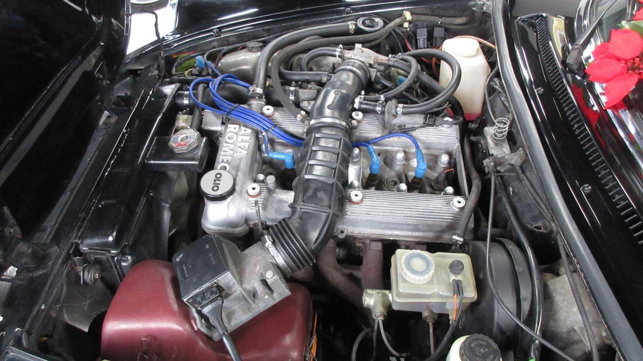 1988 Alfa Romeo Spider InjectionGraduate Spyder - Photo #14