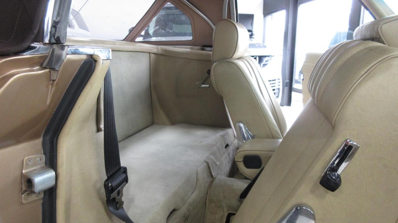 1980 Mercedes-Benz 450 SL 450 SLSpeedster - Convertible - Photo #14