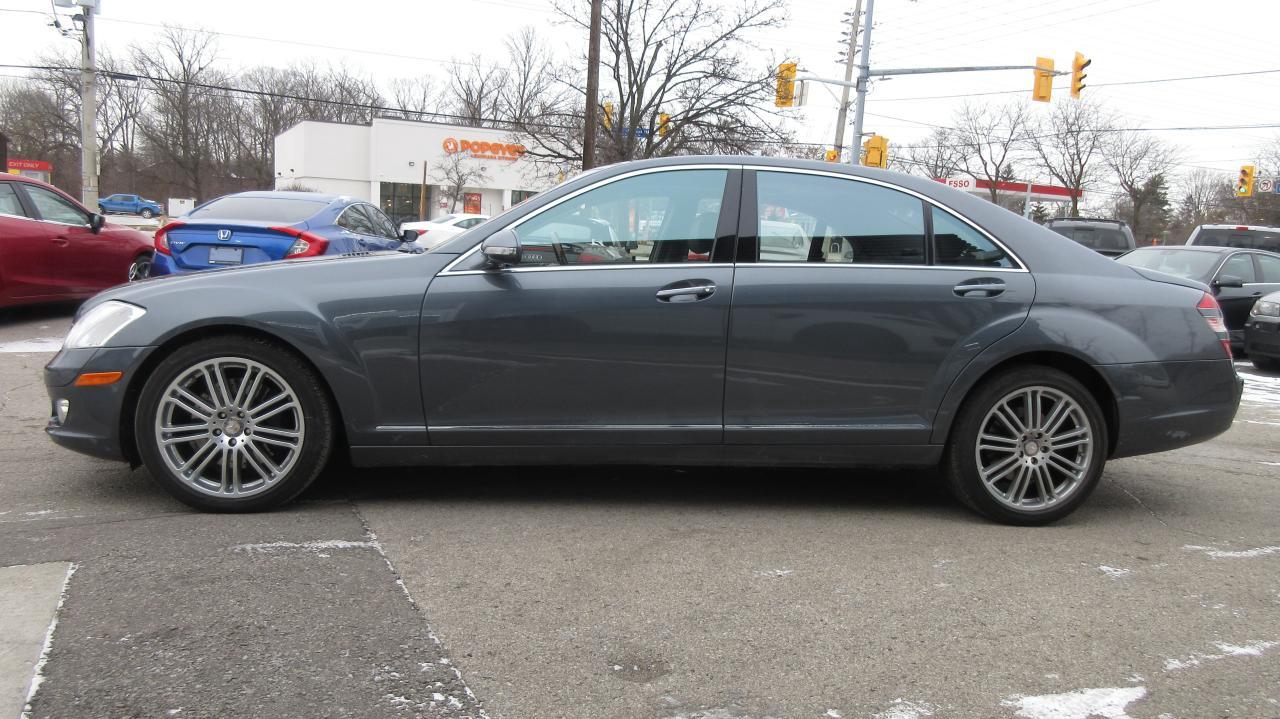 2009 Mercedes-Benz S-Class 5.5L V8 Photo4