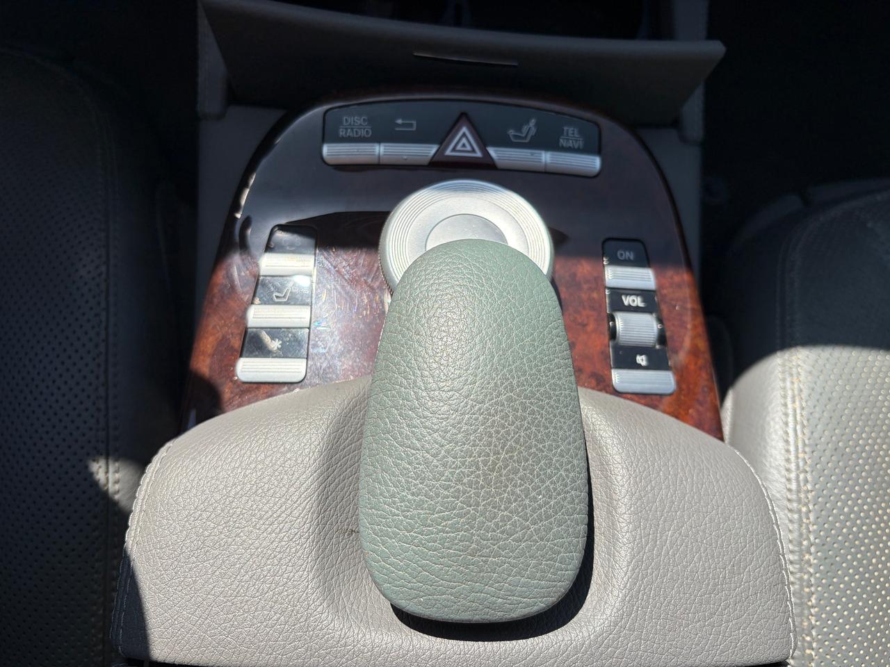 2009 Mercedes-Benz S-Class 5.5L V8 Photo