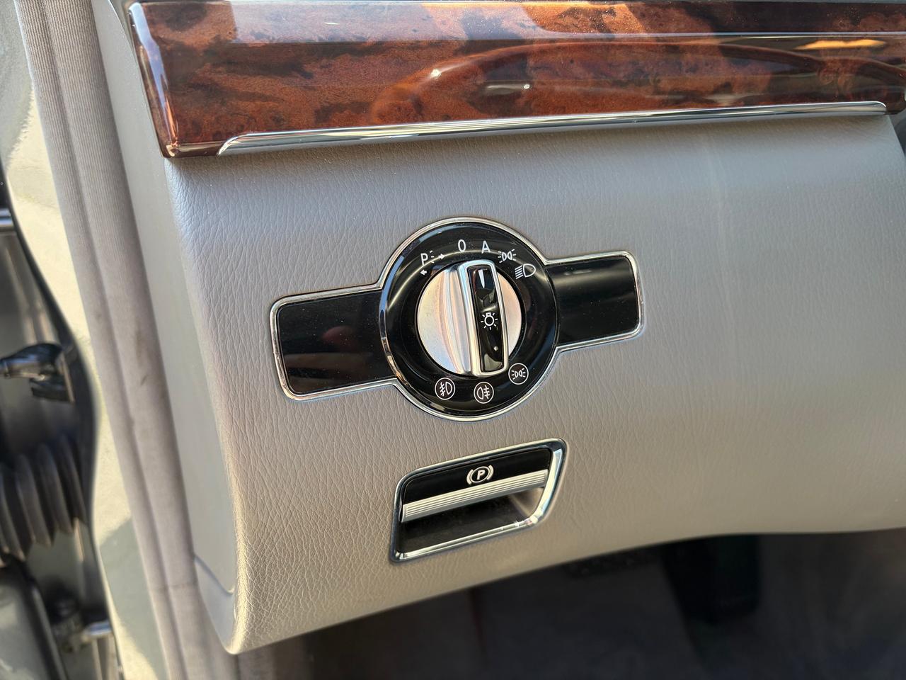 2009 Mercedes-Benz S-Class 5.5L V8 Photo