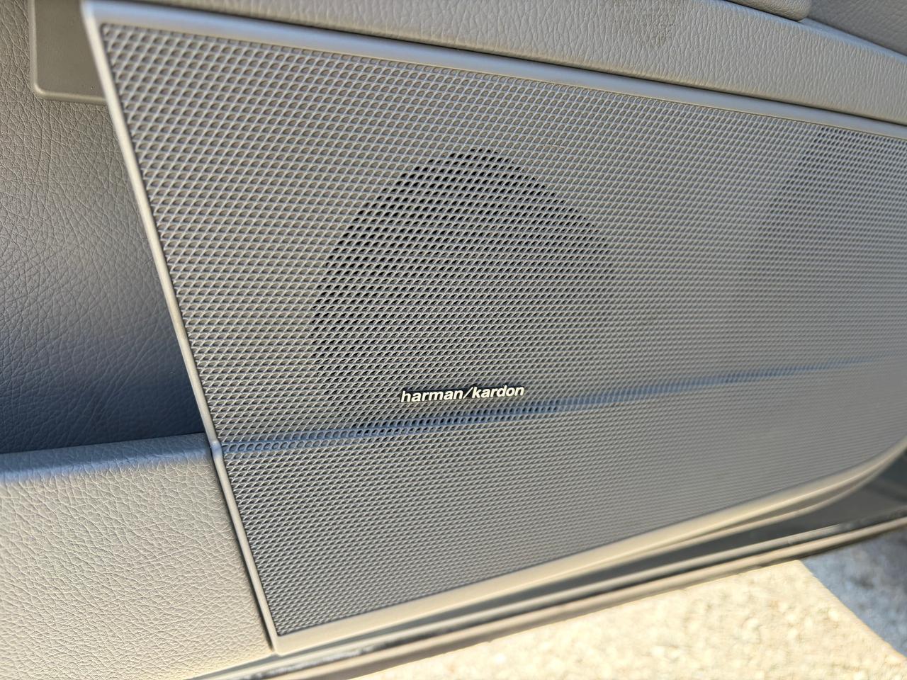 2009 Mercedes-Benz S-Class 5.5L V8 Photo