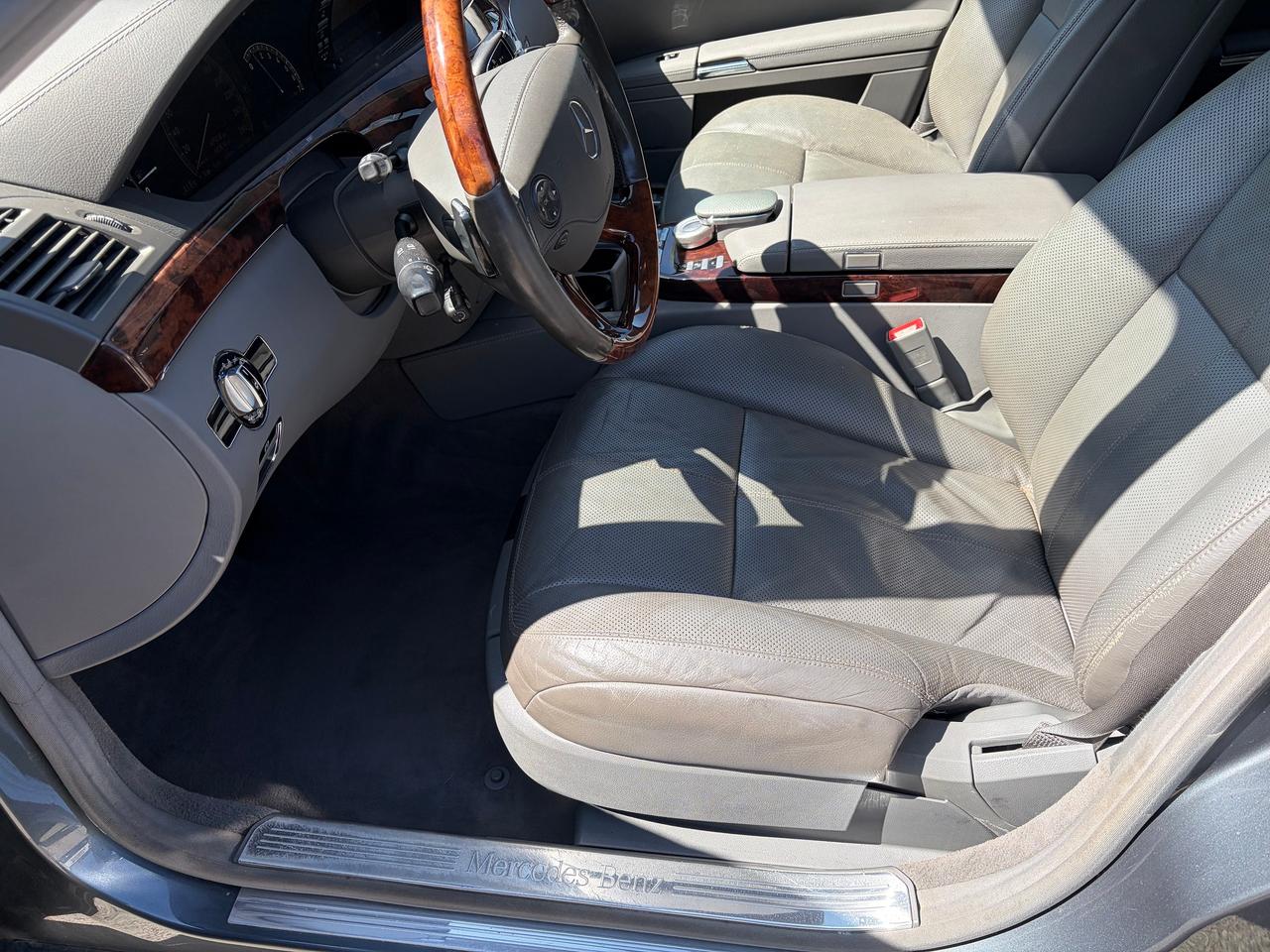 2009 Mercedes-Benz S-Class 5.5L V8 Photo