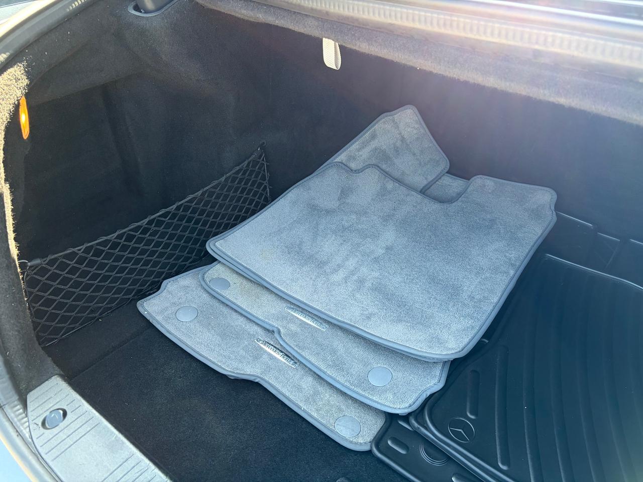 2009 Mercedes-Benz S-Class 5.5L V8 Photo