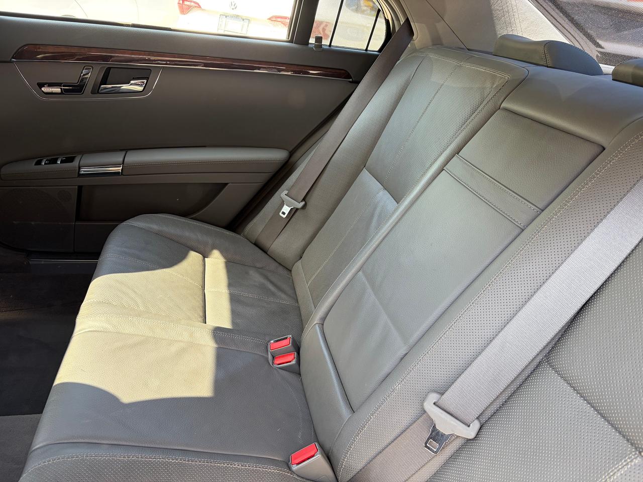 2009 Mercedes-Benz S-Class 5.5L V8 Photo