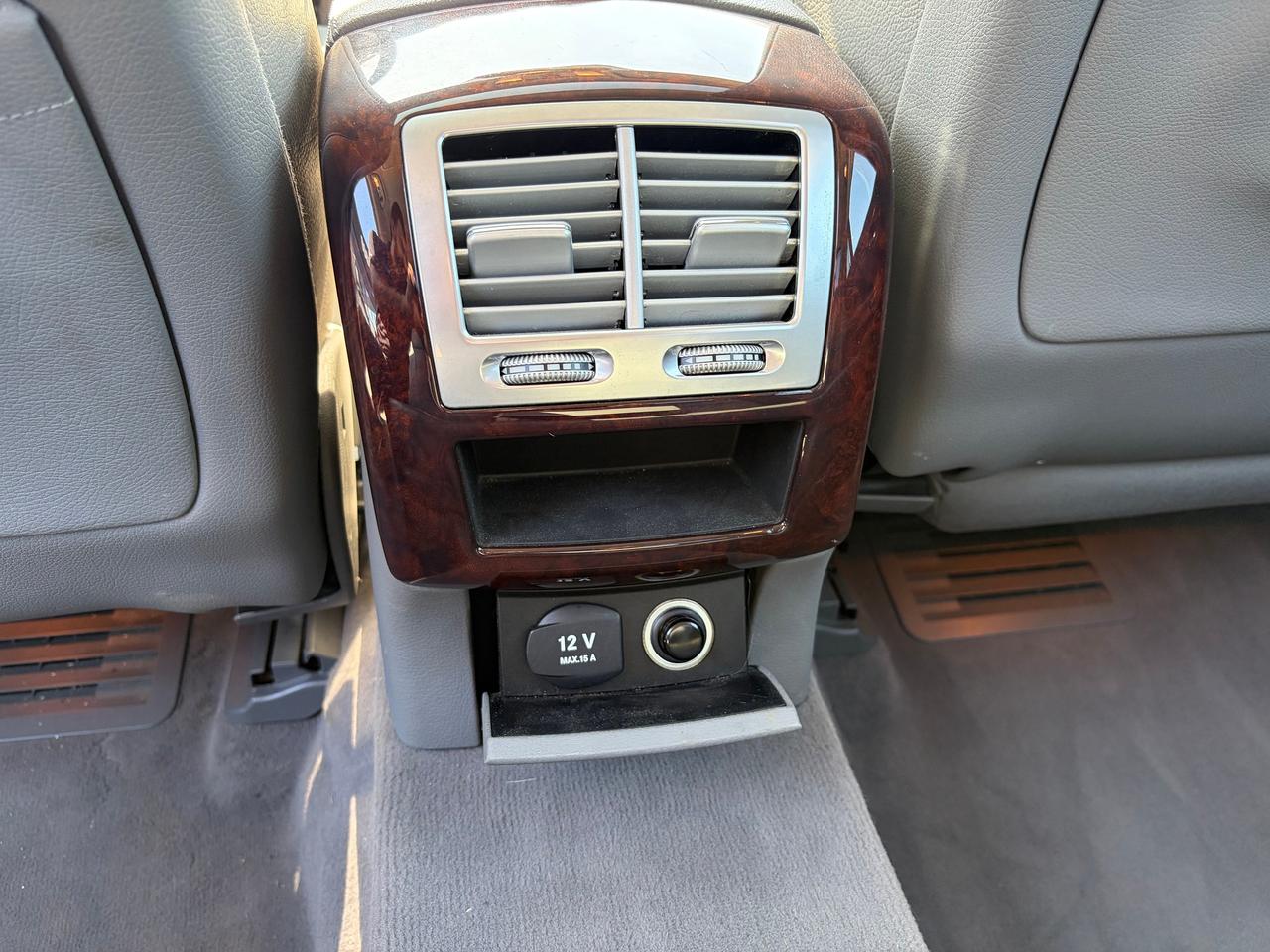 2009 Mercedes-Benz S-Class 5.5L V8 Photo