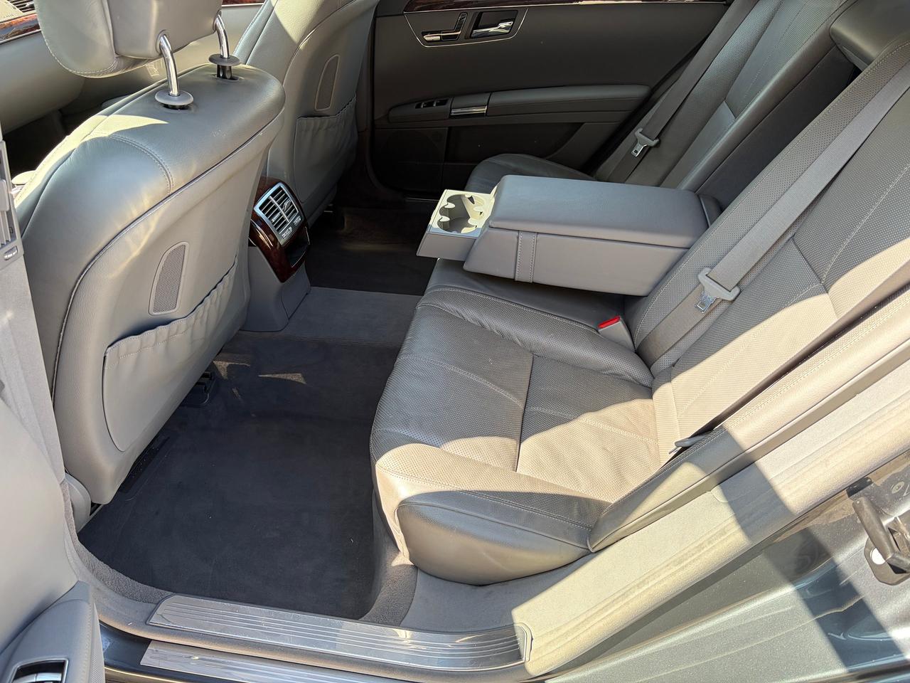 2009 Mercedes-Benz S-Class 5.5L V8 Photo