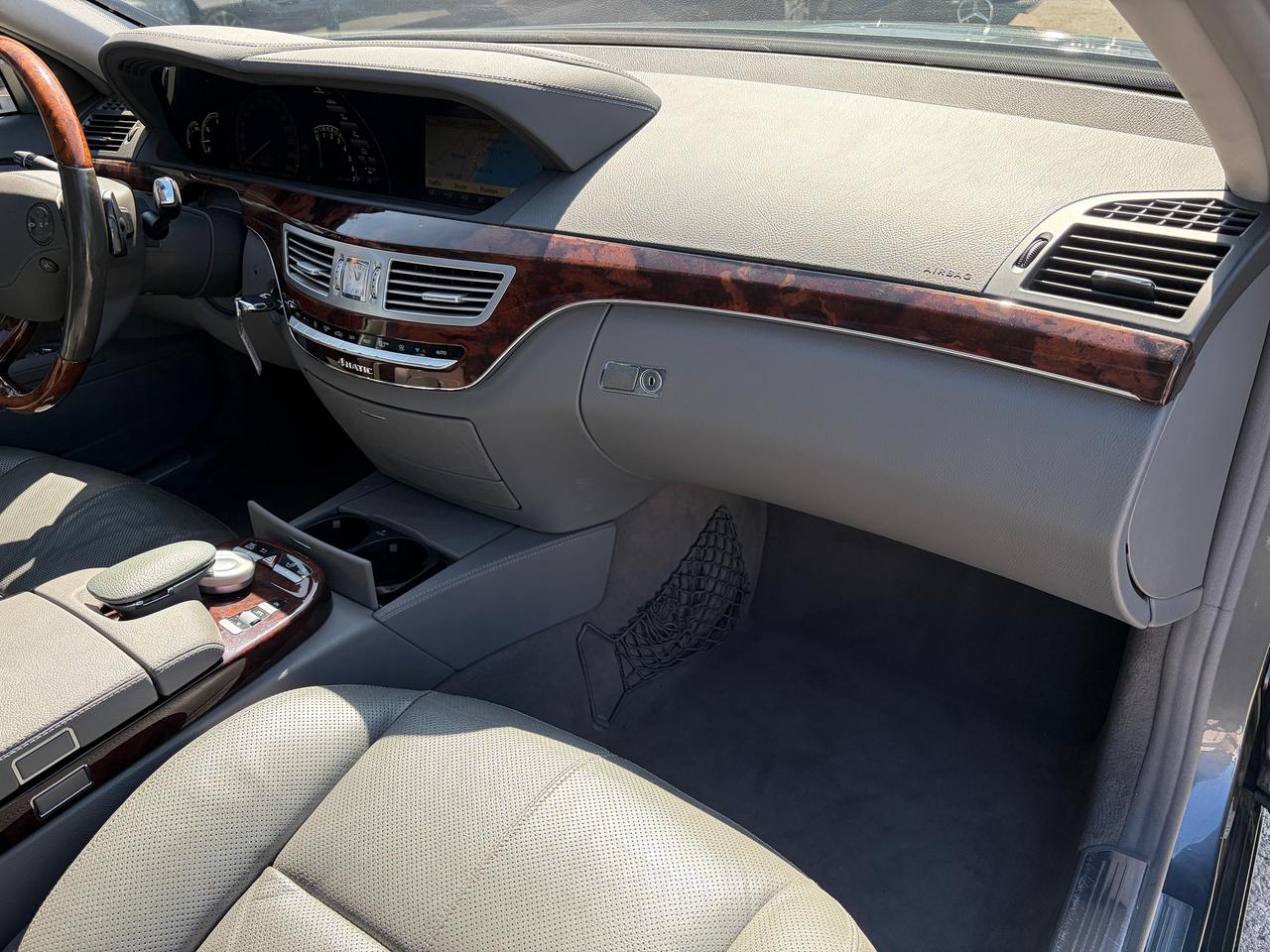 2009 Mercedes-Benz S-Class 5.5L V8 Photo