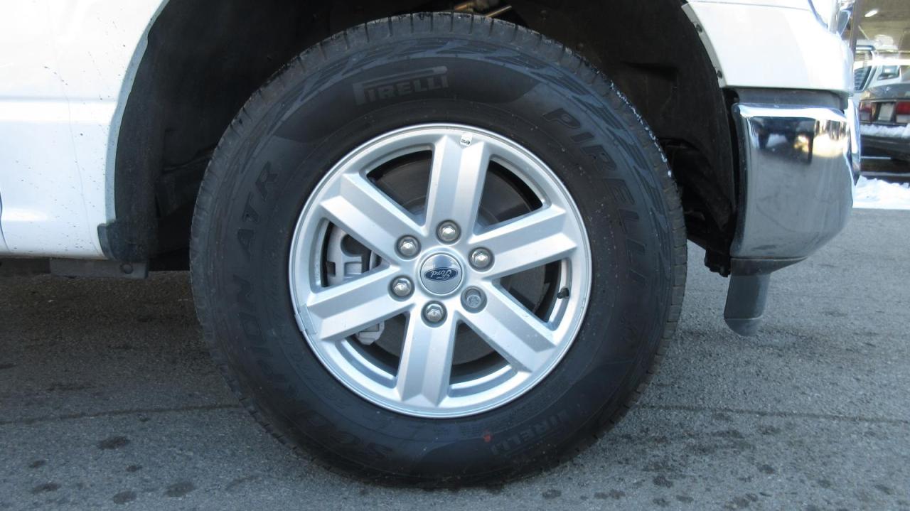 2022 Ford F-150 XL cabine double 4RM caisse de 6,5 pi - Photo #10