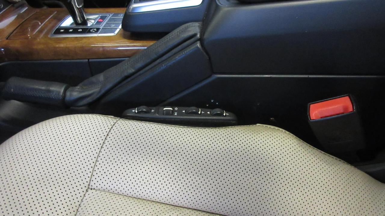2013 Mercedes-Benz G-Class G 550 4 portes 4MATIC - Photo #23