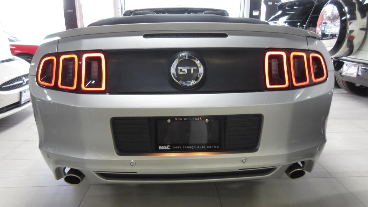 2013 Ford Mustang Cabriolet à 2 portes GT - Photo #9