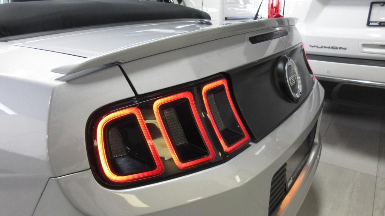 2013 Ford Mustang Cabriolet à 2 portes GT - Photo #7