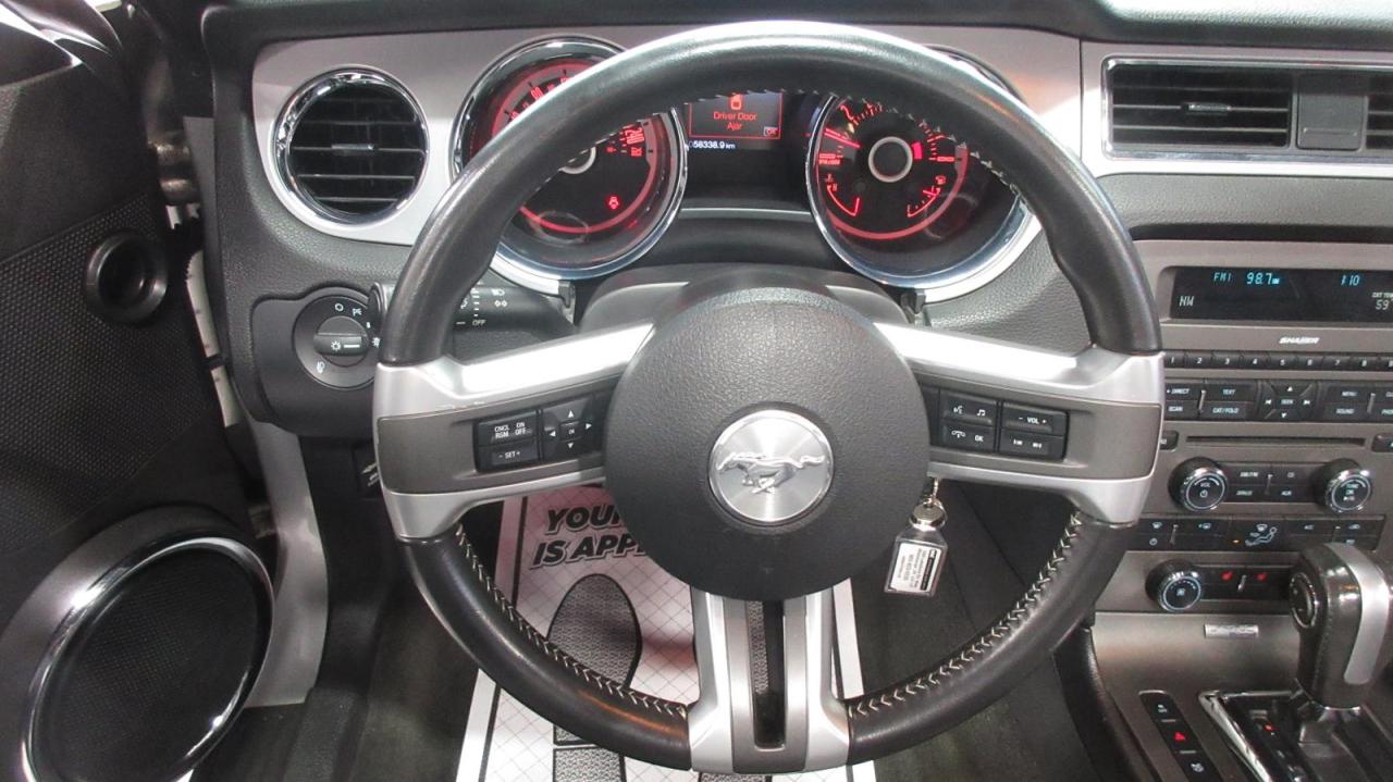 2013 Ford Mustang Cabriolet à 2 portes GT - Photo #11
