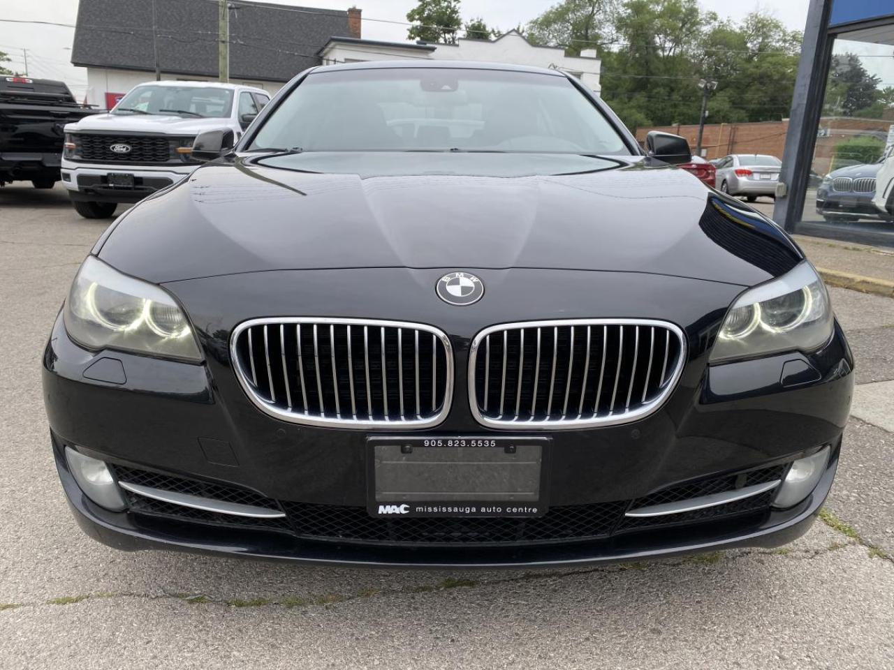 2011 BMW 535 Traction intégrale xDrive 535i Berline 4 portes - Photo #8
