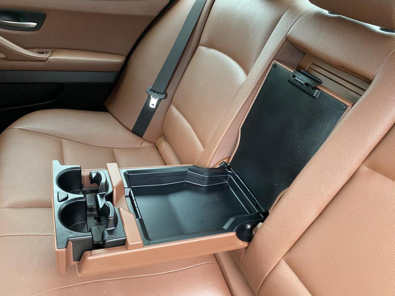 2011 BMW 535 Traction intégrale xDrive 535i Berline 4 portes - Photo #18