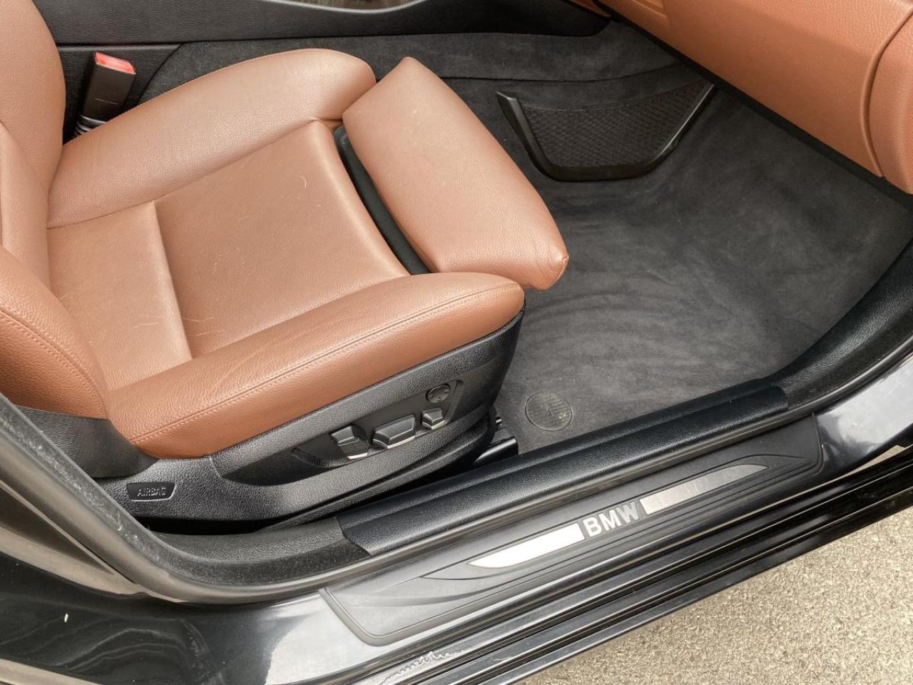 2011 BMW 535 Traction intégrale xDrive 535i Berline 4 portes - Photo #27