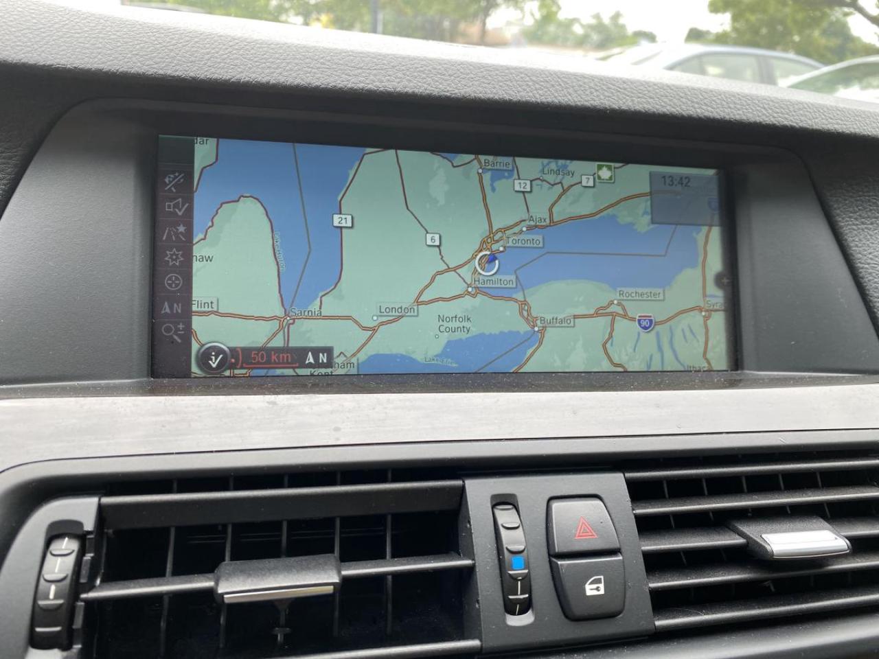 2011 BMW 535 Traction intégrale xDrive 535i Berline 4 portes - Photo #45
