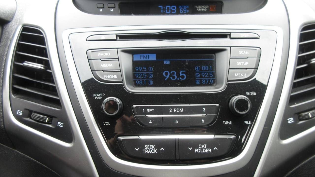 2016 Hyundai Elantra Berline 4 portes, boîte automatique, GL - Photo #16