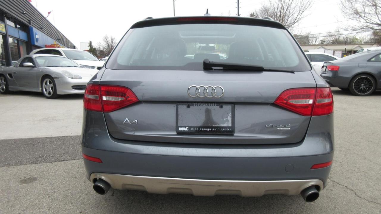 2013 Audi A4 Premium 4-door wagon Photo4