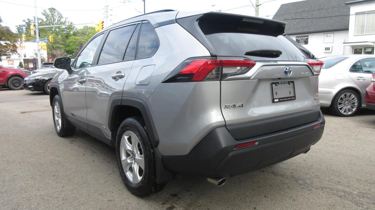 2020 Toyota RAV4 Hybride XLE TI - Photo #4