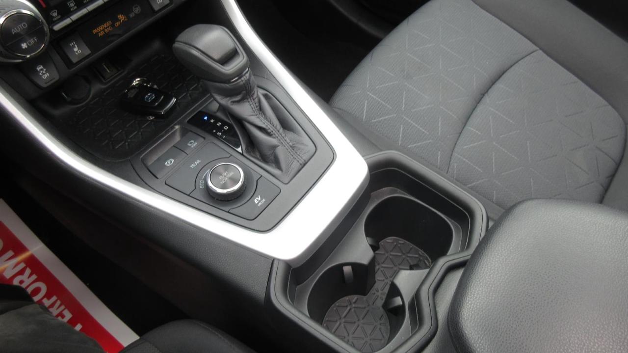 2020 Toyota RAV4 Hybride XLE TI - Photo #15
